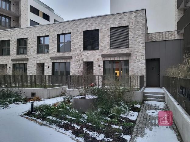 Pronájem bytu 1+kk, Brno, Bratislavská, 32 m2