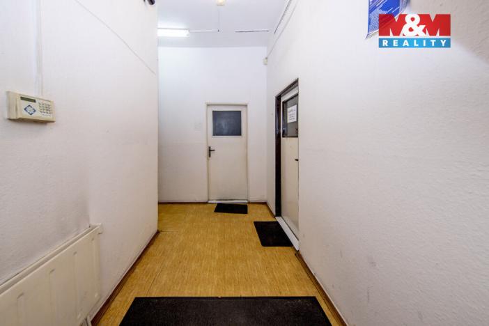 Pronájem kanceláře, Praha - Bubeneč, Čs. armády, 17 m2