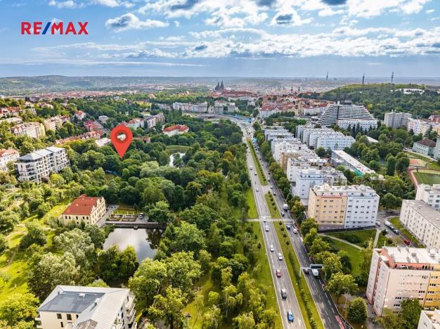 Prodej garáže, Praha - Břevnov, 18 m2