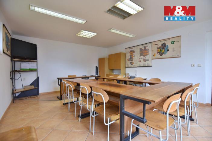 Pronájem obchodního prostoru, Mělník, Hleďsebská, 2357 m2