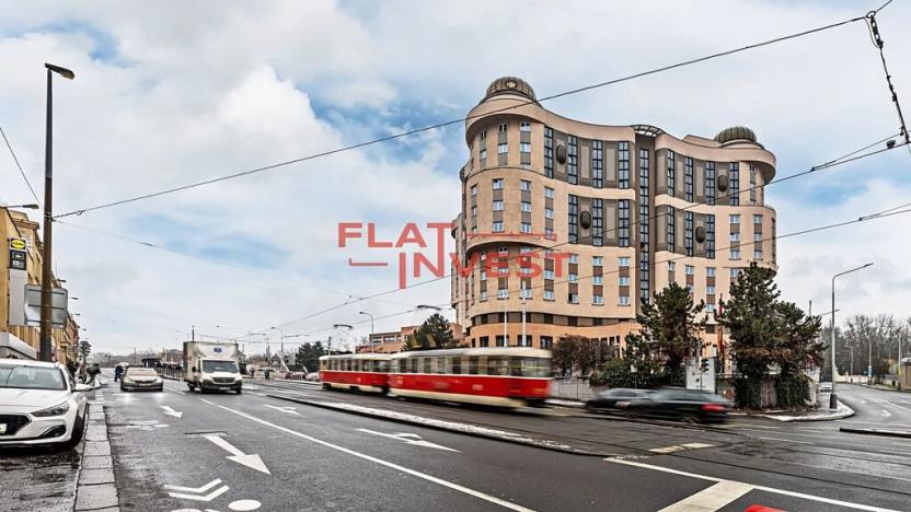 Pronájem obchodního prostoru, Praha - Vinohrady, Vinohradská, 75 m2