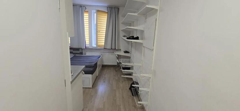 Pronájem bytu 1+kk, Praha - Jinonice, Peroutkova, 16 m2