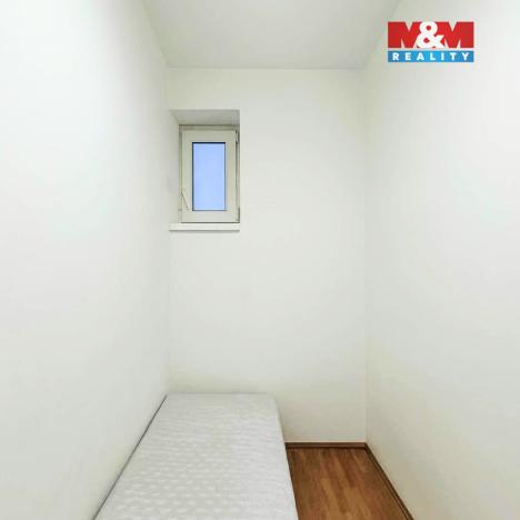 Prodej bytu 3+kk, Praha, Dobronická, 75 m2