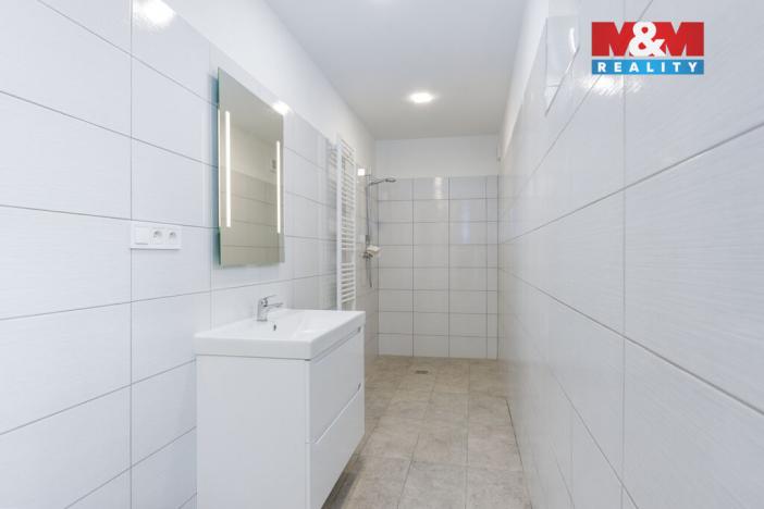 Prodej rodinného domu, Hrabyně, 188 m2