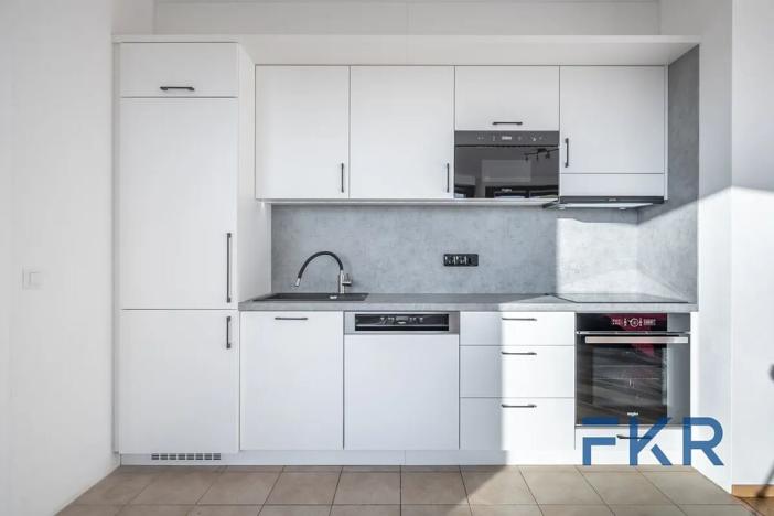 Pronájem bytu 2+kk, Praha - Vokovice, K Červenému vrchu, 70 m2