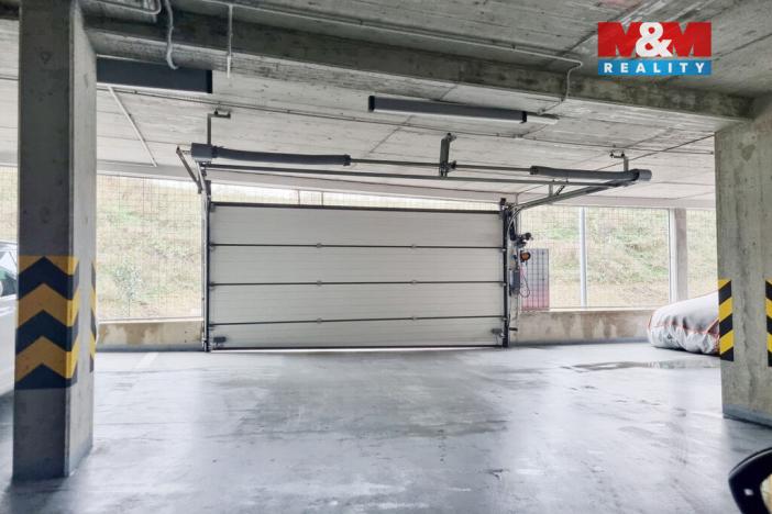 Prodej garážového stání, Praha, Čerpadlová, 20 m2