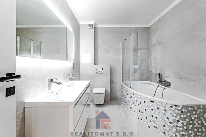 Prodej rodinného domu, Praha - Komořany, Pod lesem, 175 m2