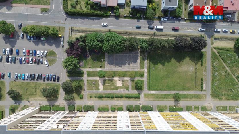 Pronájem bytu 2+kk, Hradec Králové - Třebeš, třída Edvarda Beneše, 41 m2