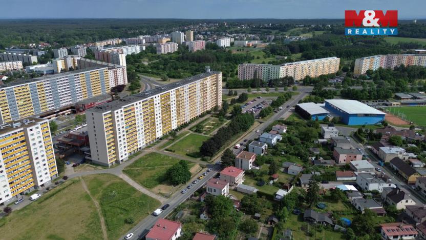 Pronájem bytu 2+kk, Hradec Králové - Třebeš, třída Edvarda Beneše, 41 m2
