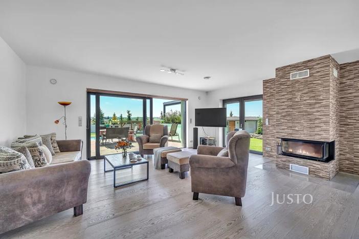 Prodej vily, Stará Huť, 188 m2