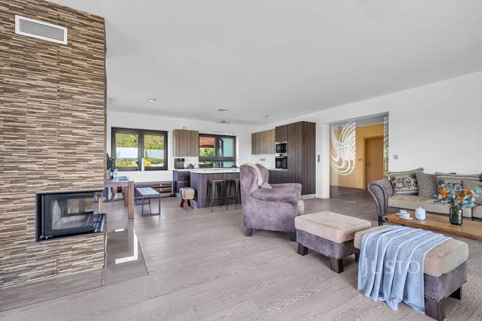 Prodej vily, Stará Huť, 188 m2