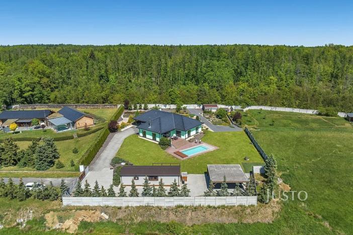 Prodej vily, Stará Huť, 188 m2