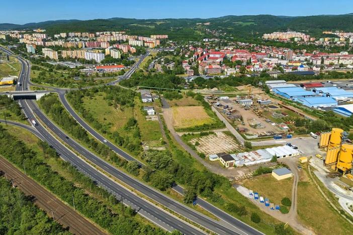 Prodej komerčního pozemku, Jirkov, Studentská, 10103 m2