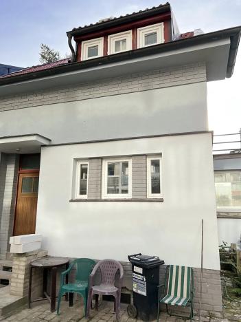Prodej vily, Praha - Prosek, Hlavenecká, 200 m2