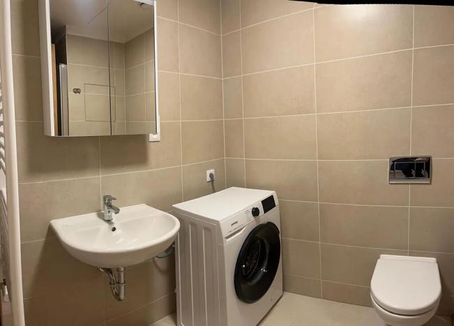 Pronájem bytu 1+kk, Praha - Hloubětín, Poděbradská, 32 m2