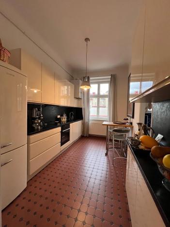 Prodej bytu 3+1, Karlovy Vary, Svahová, 98 m2