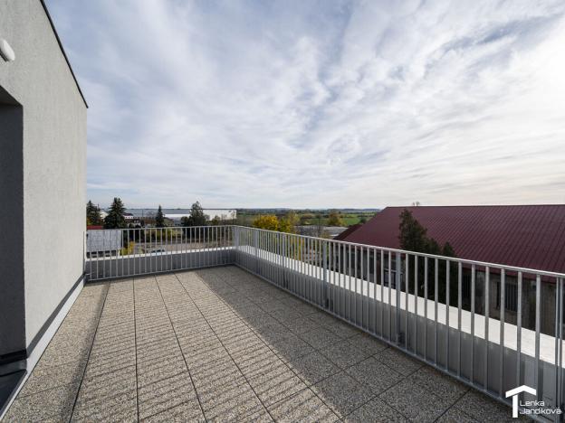 Pronájem bytu 2+kk, Dašice, U Kasáren, 74 m2