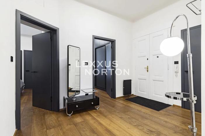 Prodej bytu 3+kk, Praha - Josefov, Dušní, 94 m2