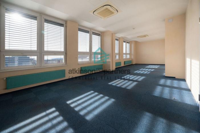 Pronájem kanceláře, České Budějovice - České Budějovice 6, Jeronýmova, 3500 m2