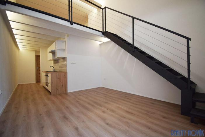 Pronájem bytu 4+kk, Teplice, Českobratrská, 95 m2