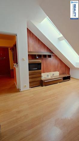 Prodej bytu 2+kk, Český Krumlov, Chvalšinská, 61 m2