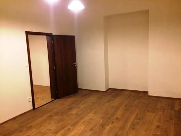Pronájem bytu 3+1, Praha - Holešovice, Dělnická, 60 m2