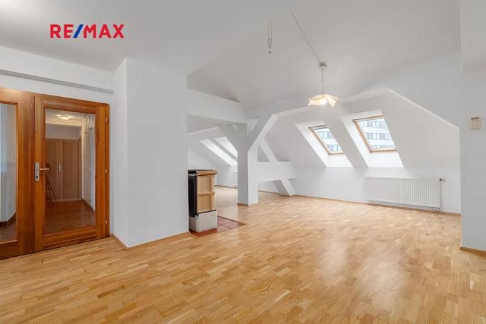 Pronájem bytu 3+kk, Plzeň, Uhelná, 120 m2