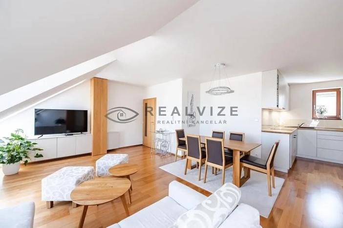 Pronájem bytu 3+kk, Hluboká nad Vltavou, Masarykova, 86 m2