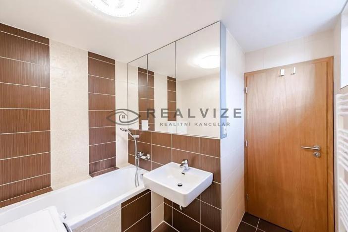 Pronájem bytu 3+kk, Hluboká nad Vltavou, Masarykova, 86 m2