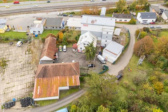 Prodej obchodního prostoru, Zlín, Bezručova, 1976 m2