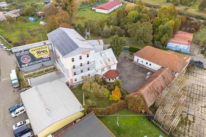 Prodej obchodního prostoru, Zlín, Bezručova, 1976 m2