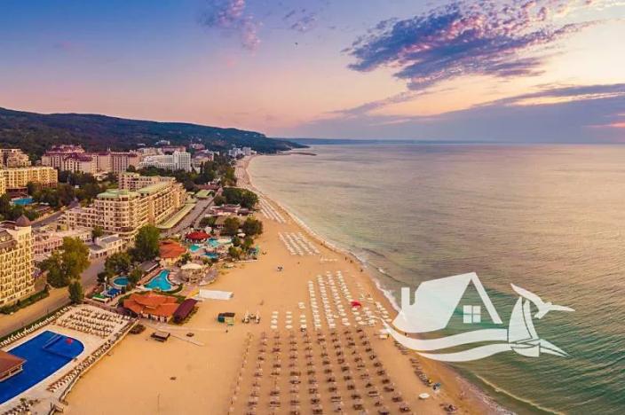 Prodej bytu 3+kk, Nesebar, Bulharsko, 74 m2