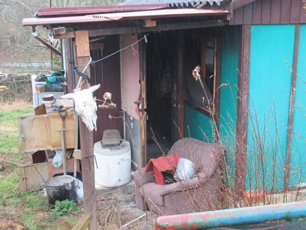 Dražba chaty, Kosova Hora, 10 m2