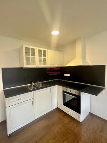 Pronájem bytu 1+kk, Horoměřice, M. Alše, 35 m2