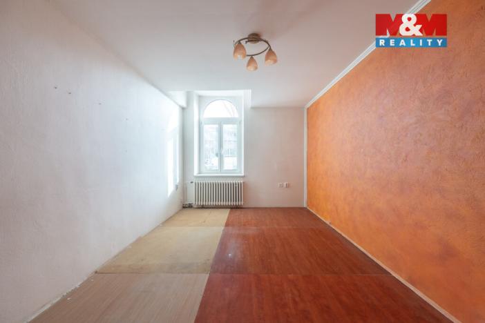 Prodej bytu 2+1, Holešov, nám. Svobody, 60 m2