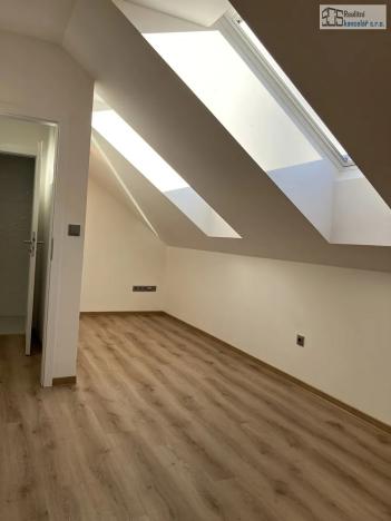 Pronájem bytu 2+kk, Brno, Kučerova, 66 m2