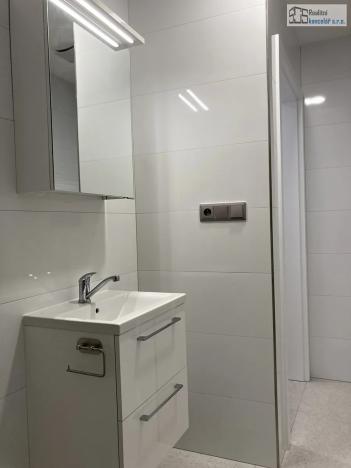 Pronájem bytu 2+kk, Brno, Kučerova, 66 m2