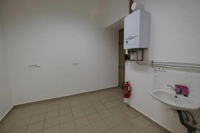 Pronájem obchodního prostoru, Uherský Brod, 110 m2