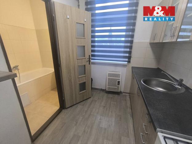 Pronájem bytu 1+1, Ústí nad Labem - Ústí nad Labem-centrum, Bělehradská, 31 m2