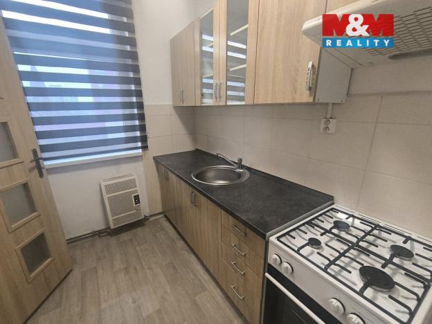 Pronájem bytu 1+1, Ústí nad Labem - Ústí nad Labem-centrum, Bělehradská, 31 m2