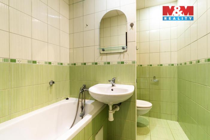 Prodej bytu 2+1, Orlová - Lutyně, Karla Dvořáčka, 43 m2