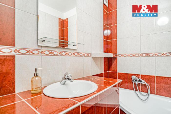 Prodej bytu 3+1, Orlová - Lutyně, Kpt. Jaroše, 72 m2