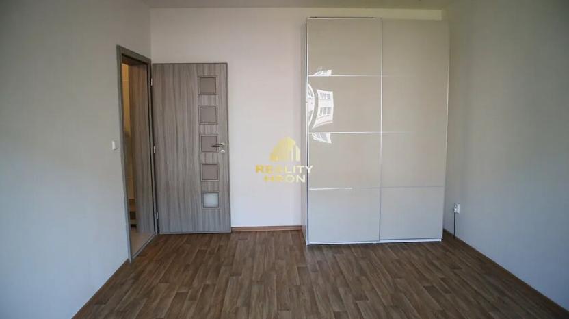 Pronájem bytu 2+1, Chomutov, Vrchlického, 55 m2