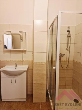 Pronájem bytu 1+1, Praha - Vinohrady, Kouřimská, 35 m2