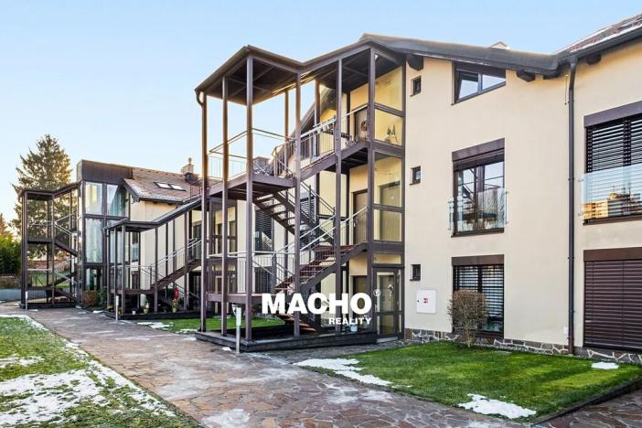 Pronájem bytu 2+kk, Praha - Hostivař, Kozinovo náměstí, 51 m2