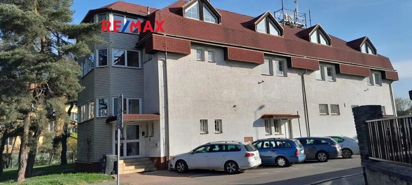 Pronájem kanceláře, Praha - Strašnice, Světická, 185 m2