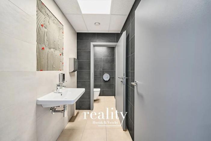 Pronájem kanceláře, Znojmo, Jarošova, 13 m2