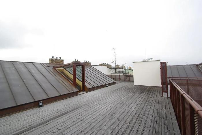 Pronájem atypického bytu, Praha - Nové Město, Bolzanova, 199 m2