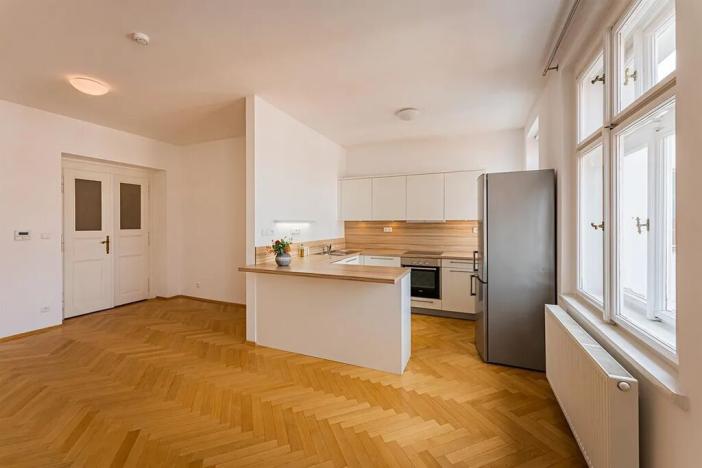 Pronájem bytu 2+kk, Praha - Staré Město, Na Perštýně, 73 m2