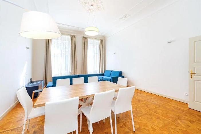 Pronájem bytu 3+1, Praha - Nové Město, Bolzanova, 93 m2